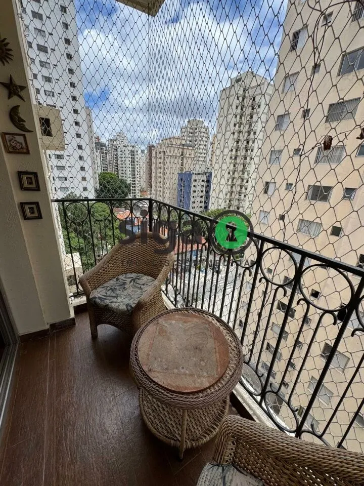 Imagem Apartamento de 170m² com 4 quartos - 3 vagas - Moema - São Paulo/SP