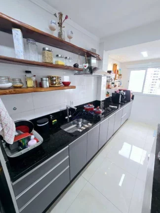 Imagem Apartamento com 2 dormitórios à venda, 116 m² por R$ 725.000,00 - Guilhermina - Praia Grande/SP
