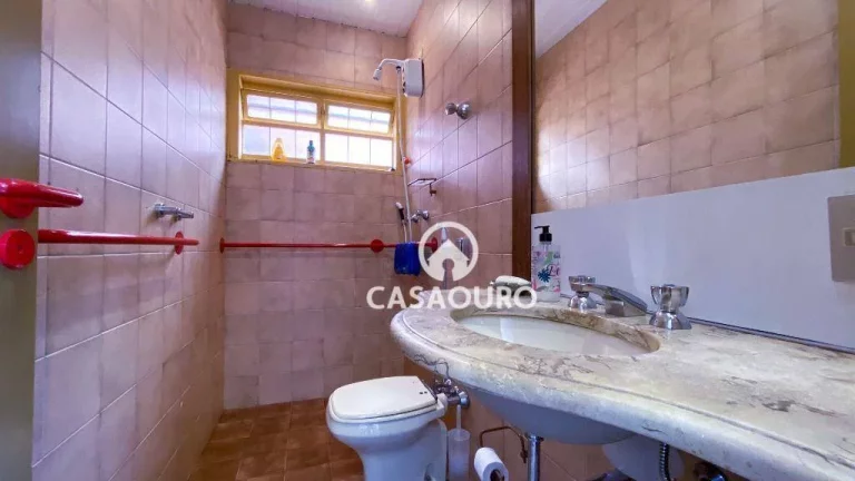 Imagem Casa com 4 dormitórios à venda, 283 m² por R$ 2.200.000,00 - Serra - Belo Horizonte/MG