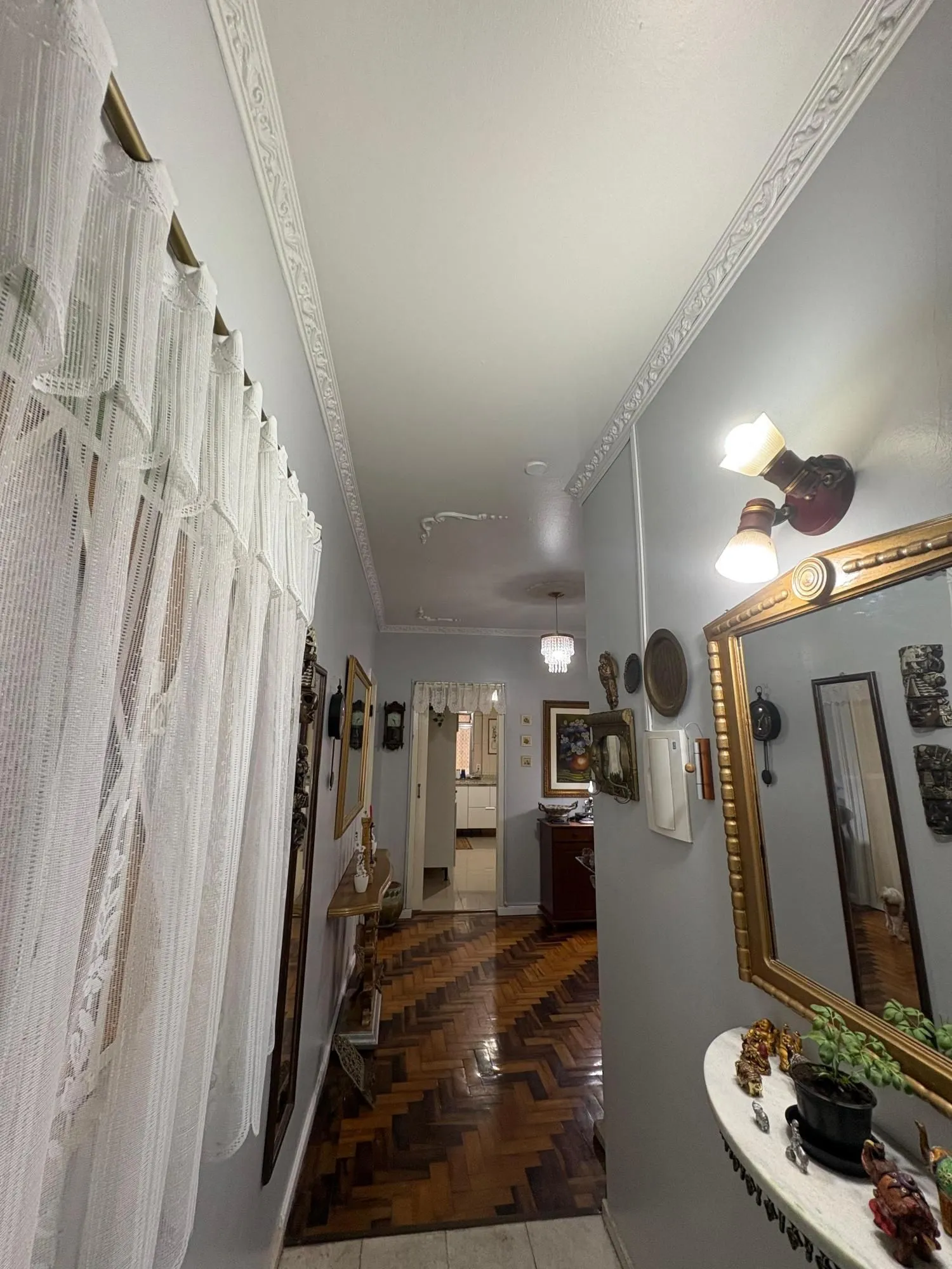 Imagem Apartamento com vista para o Guaíba com 4 quartos, portaria e elevador no Centro Histórico
