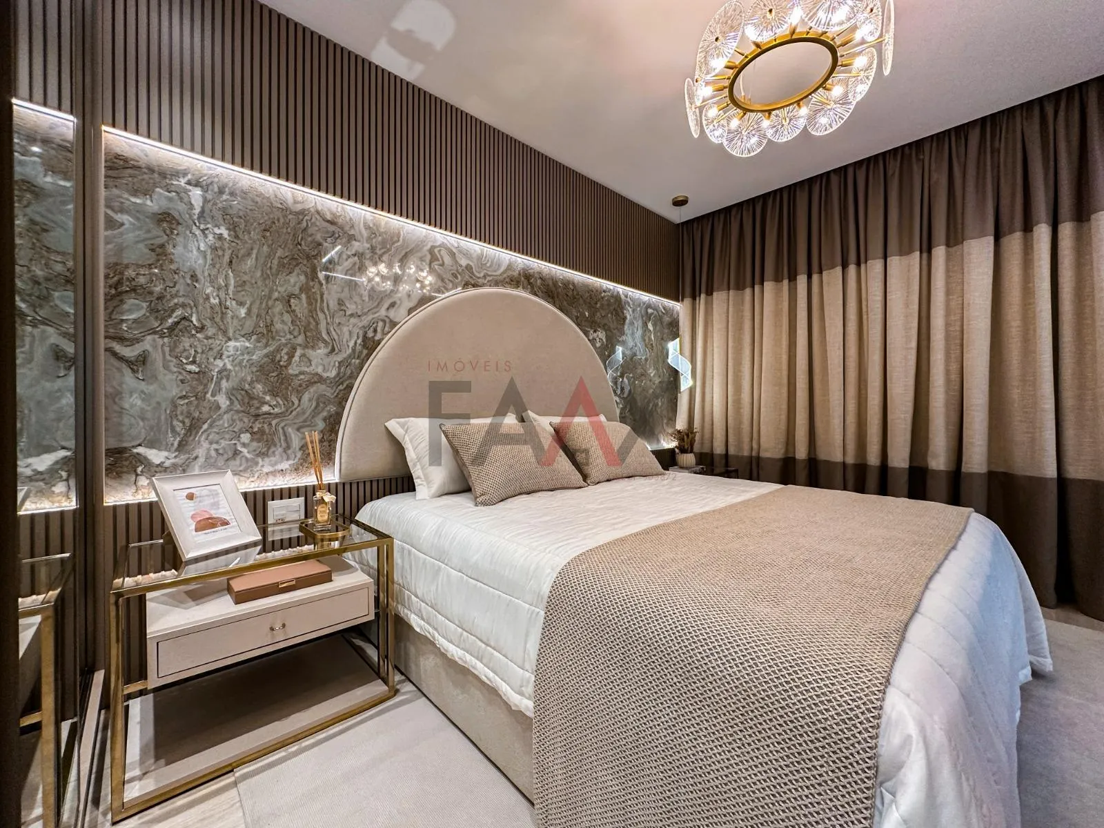 Imagem Apartamento no Château de Florence em Itapema SC com vista para o mar
