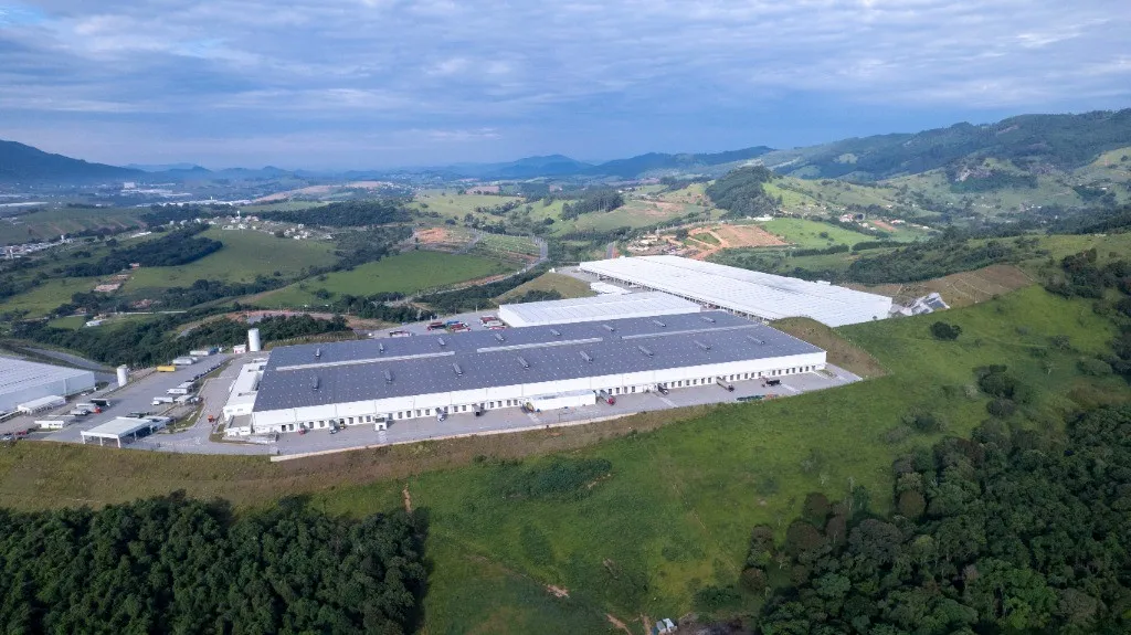 Imagem Galpão logístico Comercial para Locação em Extrema-MG: Centro, 12 Vagas, 2.929,21 m² de Área.