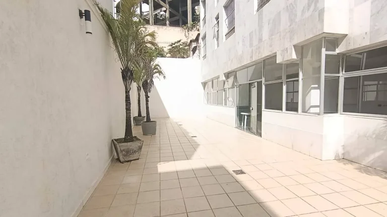 Imagem Apartamento à Venda no Bairro Sion - 140 m²