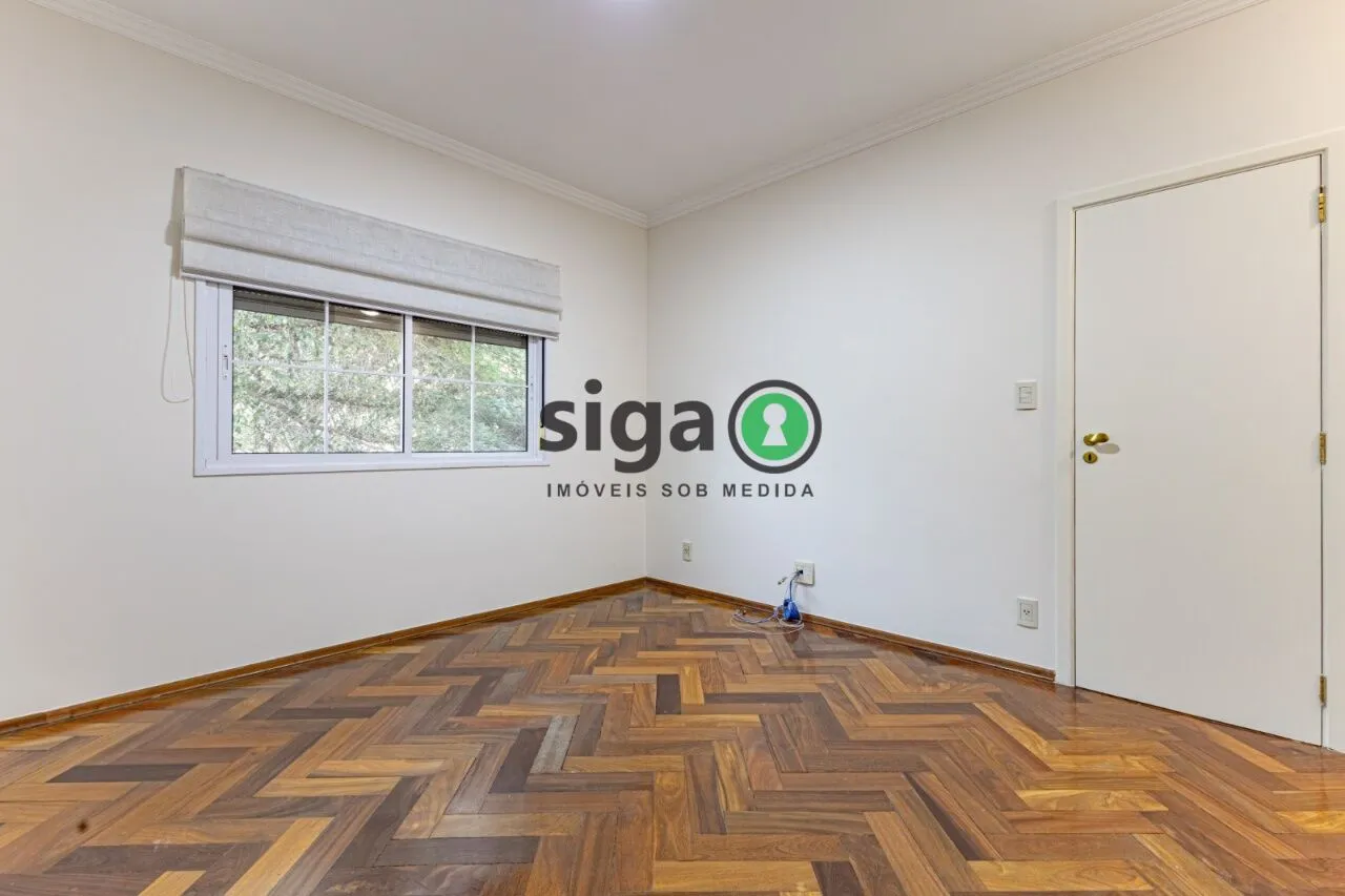 Imagem Casa em Condomínio Residencial das Acácias á Venda - 568m², 6 quartos, 4 vagas
