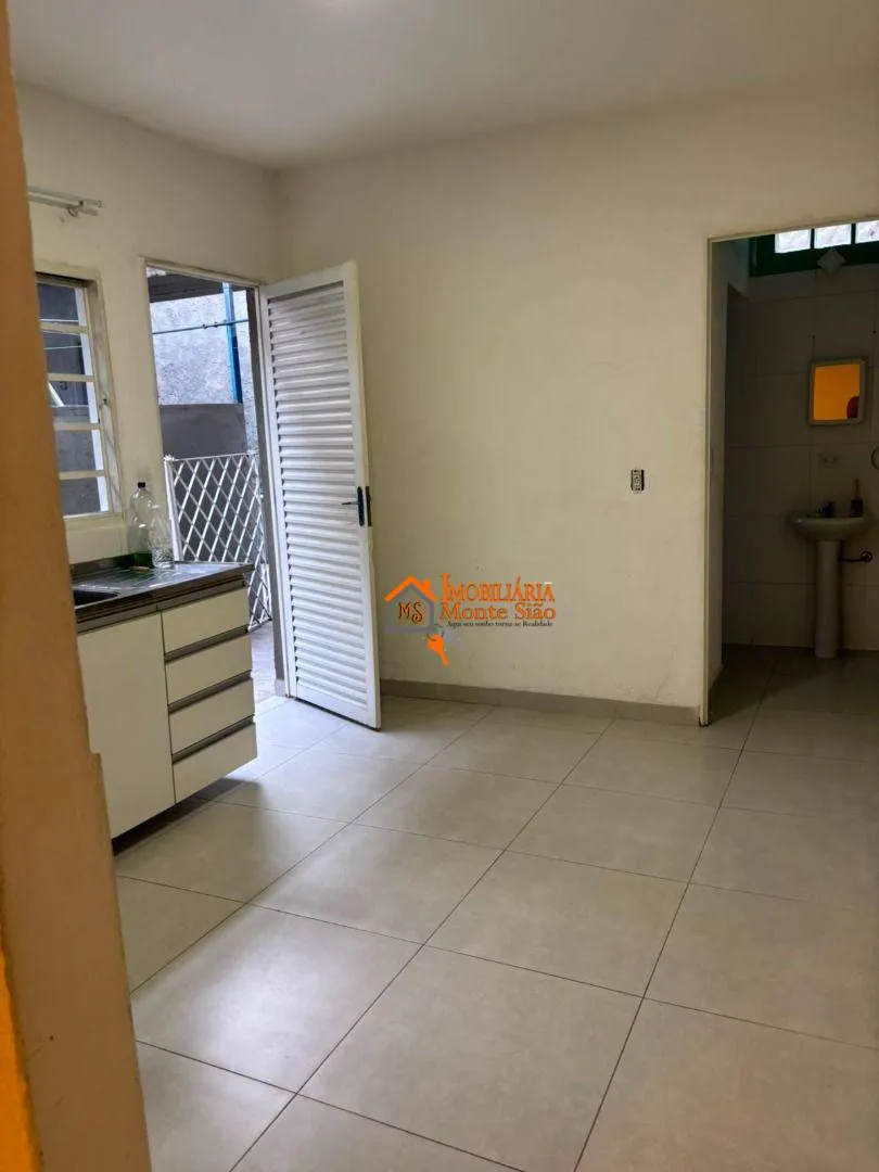 Imagem Casa com 1 dormitório para alugar, 30 m² por R$ 1.350,00/mês - Cidade Brasil - Guarulhos/SP