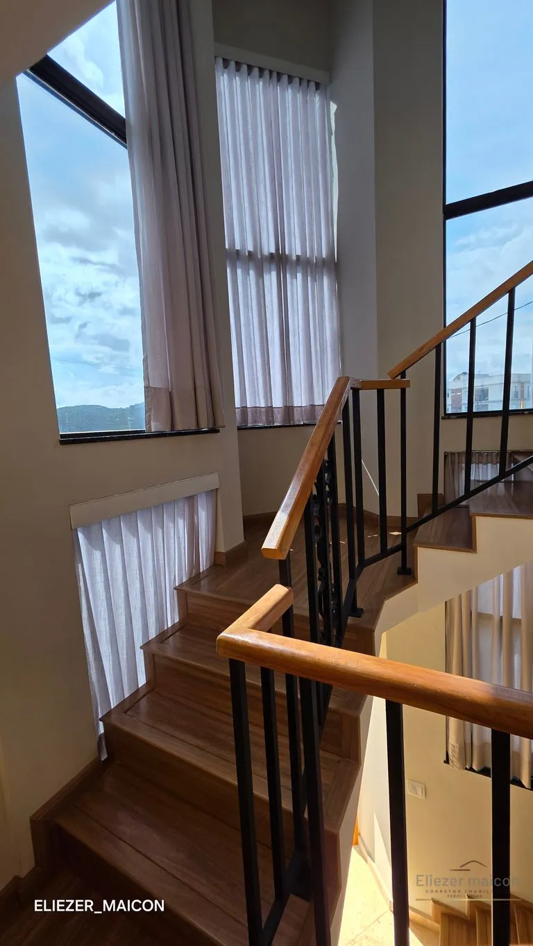 Imagem Casa à Venda com 3 quartos toda planejada bairro Morumbí, Poços de Caldas - MG
