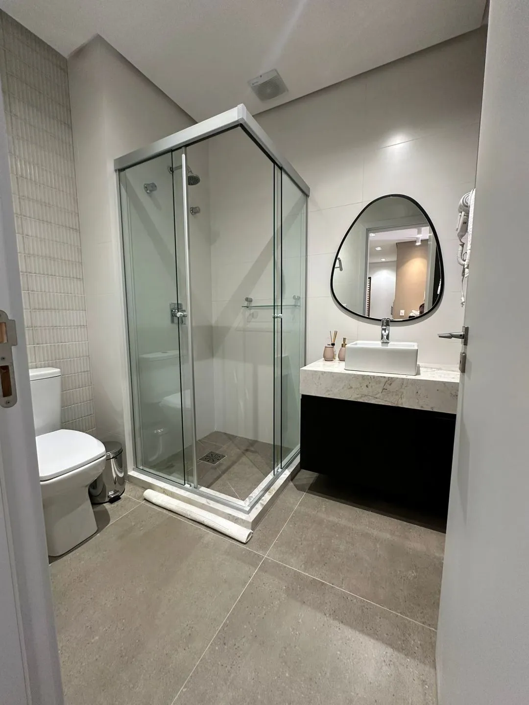 Imagem Apartamento à venda em Gramado, Centro, com 1 quarto, 56.34m2