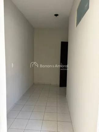 Imagem Casa disponível para locação em Campinas, ideal para quem busca praticidade e qualidade de vida. ...