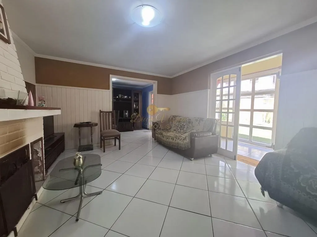 Imagem Casa para Venda em Teresópolis / RJ no bairro Três Córregos