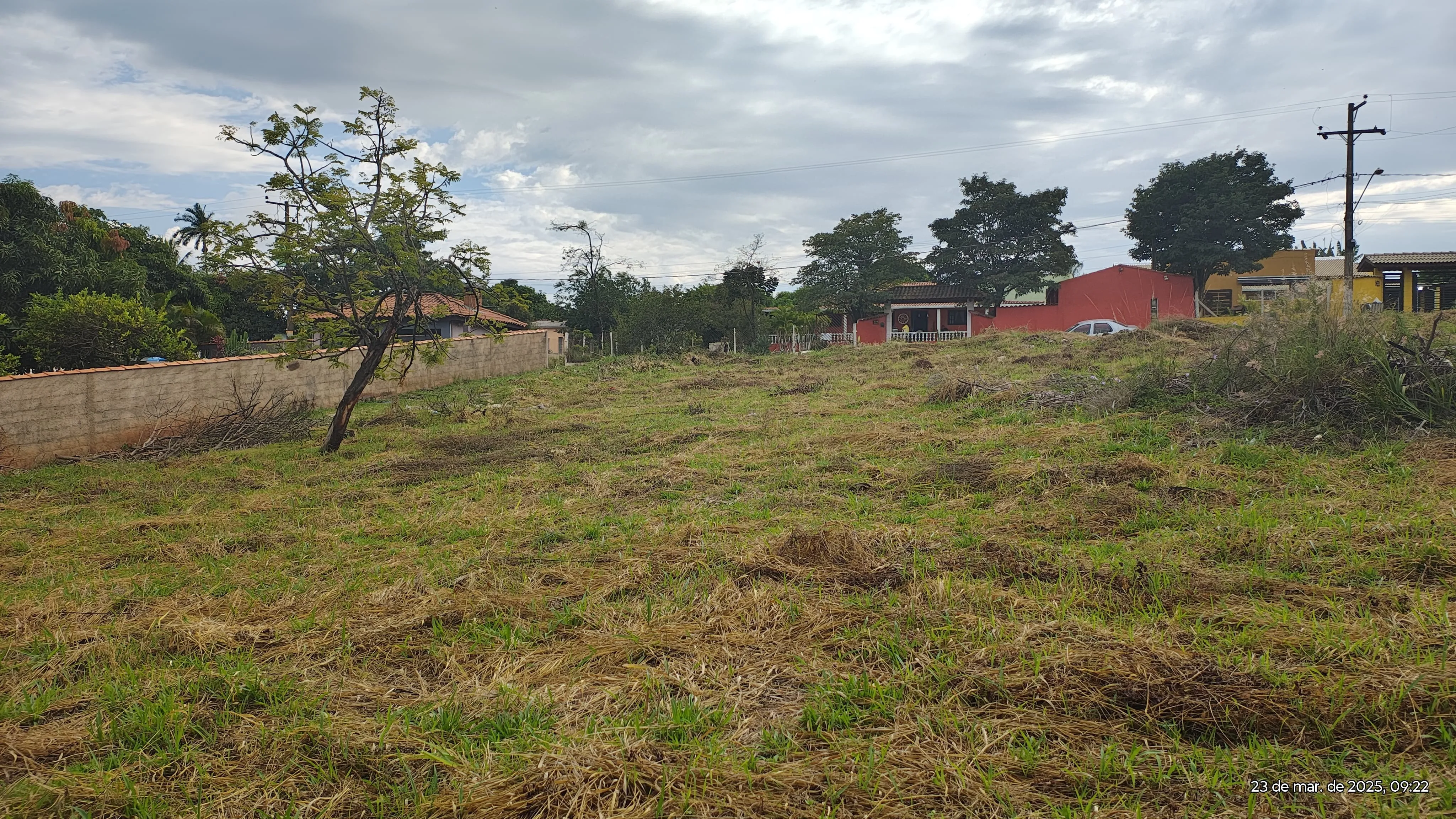 Imagem Terreno para Chácara no Condomínio Arco Íris ? Plano, de Esquina e Ótima Localização