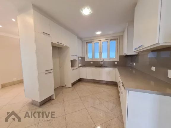 Imagem Casa de Condomínio em Alphaville - Barueri, SP