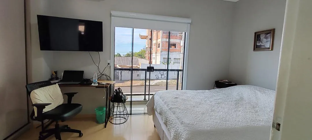 Imagem Sobrado mobiliado à venda em Cascavel, Coqueiral - 110.18m², suíte mais dois quartos, Churrasqueira, Portão eletrônico