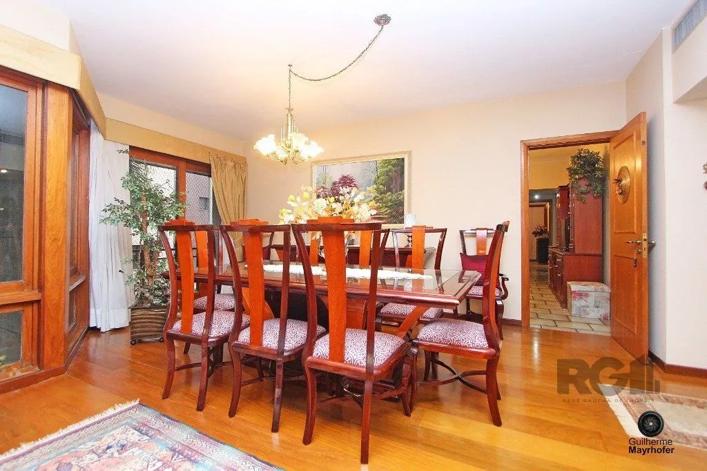 Imagem Excelente apartamento de 315m² com 3 dormitórios e 2 vagas.