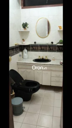Imagem Sobrado à venda, 246 m² por R$ 1.780.000,00 - Jardim América - Goiânia/GO
