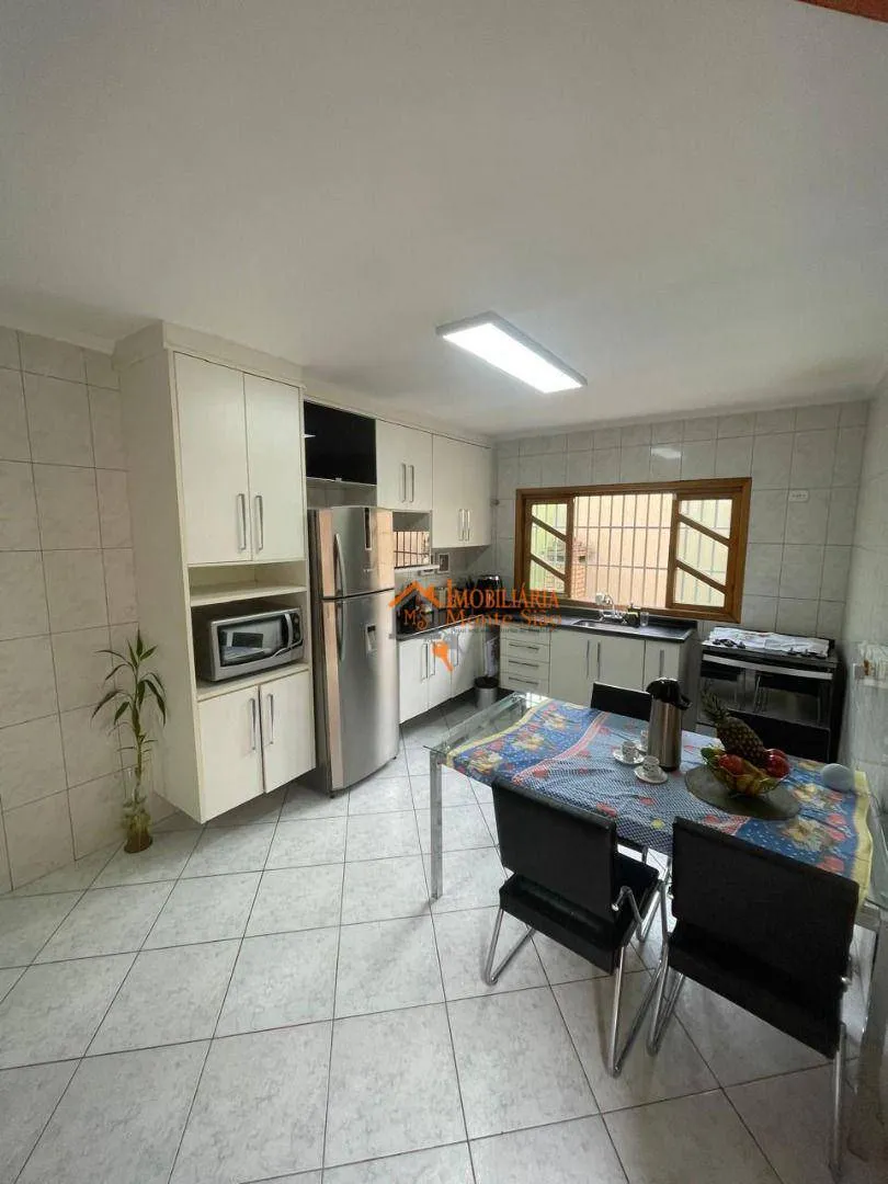 Imagem Sobrado com 3 dormitórios à venda, 140 m² por R$ 890.000,00 - Jardim Pinhal - Guarulhos/SP