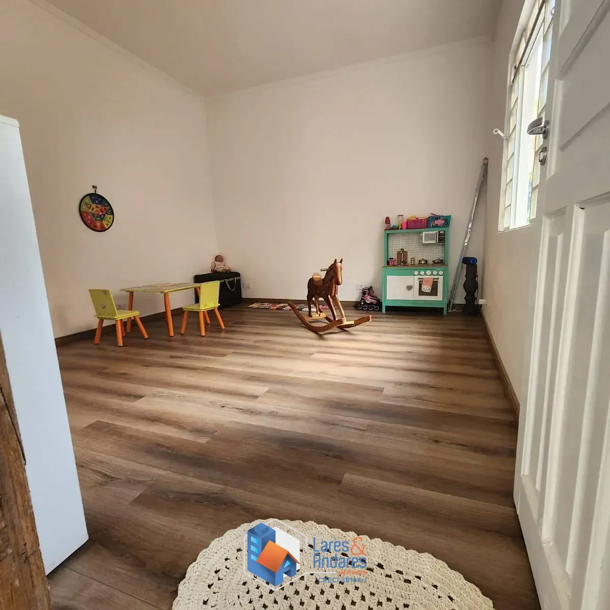 Imagem Casa para venda em Tremembé com 4 quartos, sendo 1 suíte, 180m²