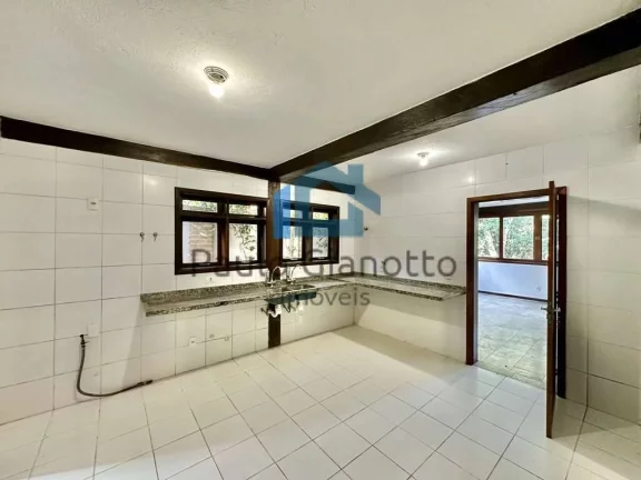Imagem Casa à venda no Cond Aldeia da Fazendinha em Cotia
