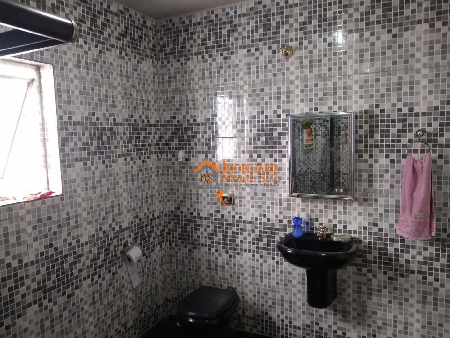 Imagem Sobrado com 3 dormitórios à venda, 200 m² por R$ 700.000,00 - Cidade Serodio - Guarulhos/SP
