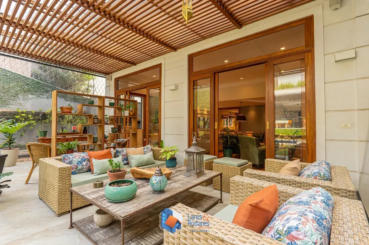 Imagem Casa para venda em Jardim Viana com 4 quartos, sendo 4 suítes, 375m²
