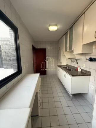 Imagem Luxuoso apartamento para locação na Pituba, Salvador-BA: 4 quartos, 1 suite, 1 sala, 5 banheiros, 2 vagas, 120m². Venha conferir!