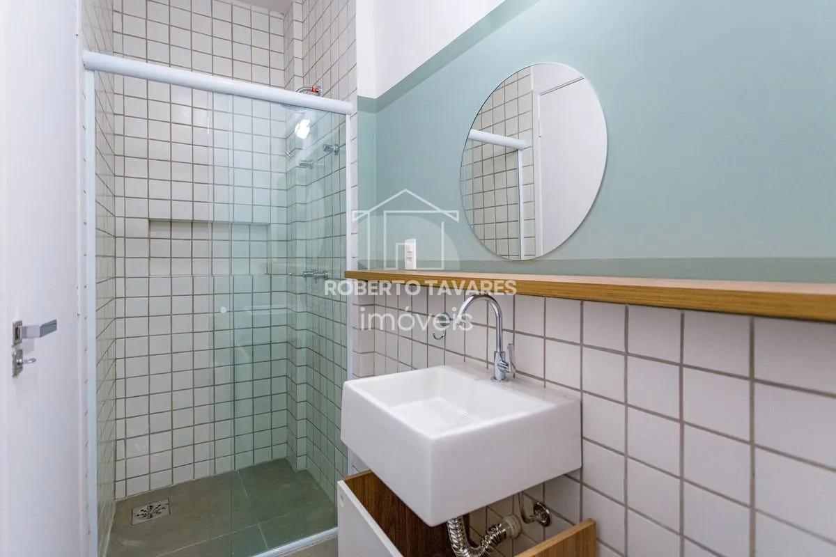 Imagem Apartamento Mobiliado e totalmente Reformado! 145 m2 úteis 5dts e 3 suítes, cozinha aberta para sala - Está a duas quadras da Av. Paulista.
