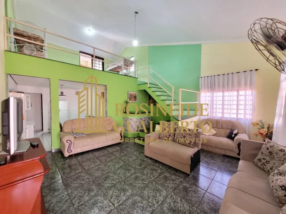 Imagem Oportunidade Única – Casa Ampla Pontal de Santa Marina com Piscina à Venda.