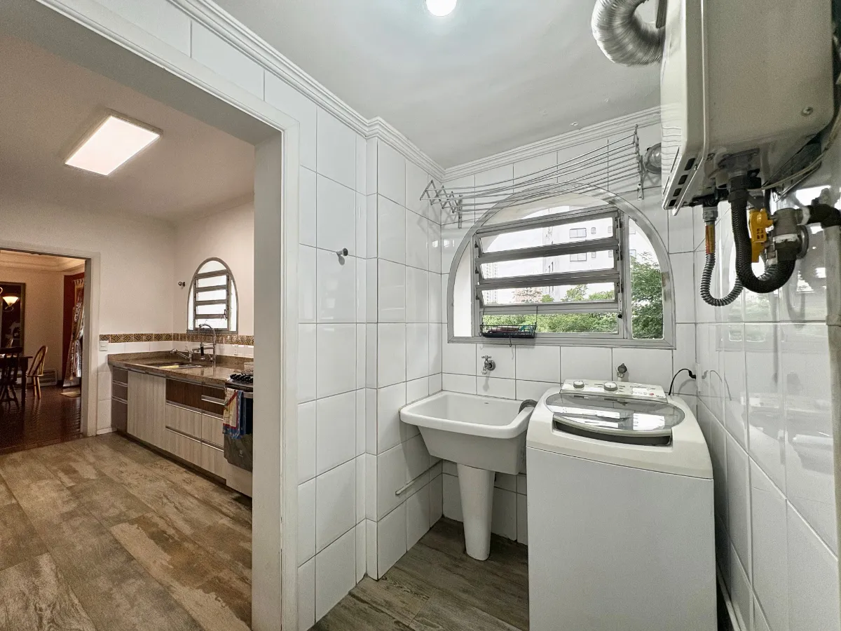 Imagem Apartamento para venda em Vila Andrade com 3 quartos, sendo 1 suíte, 135m2