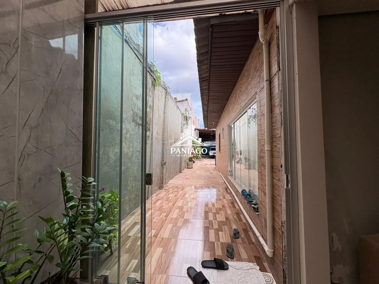 Imagem OPORTUNIDADE IMPERDÍVEL - USO RESIDENCIAL E COMERCIAL