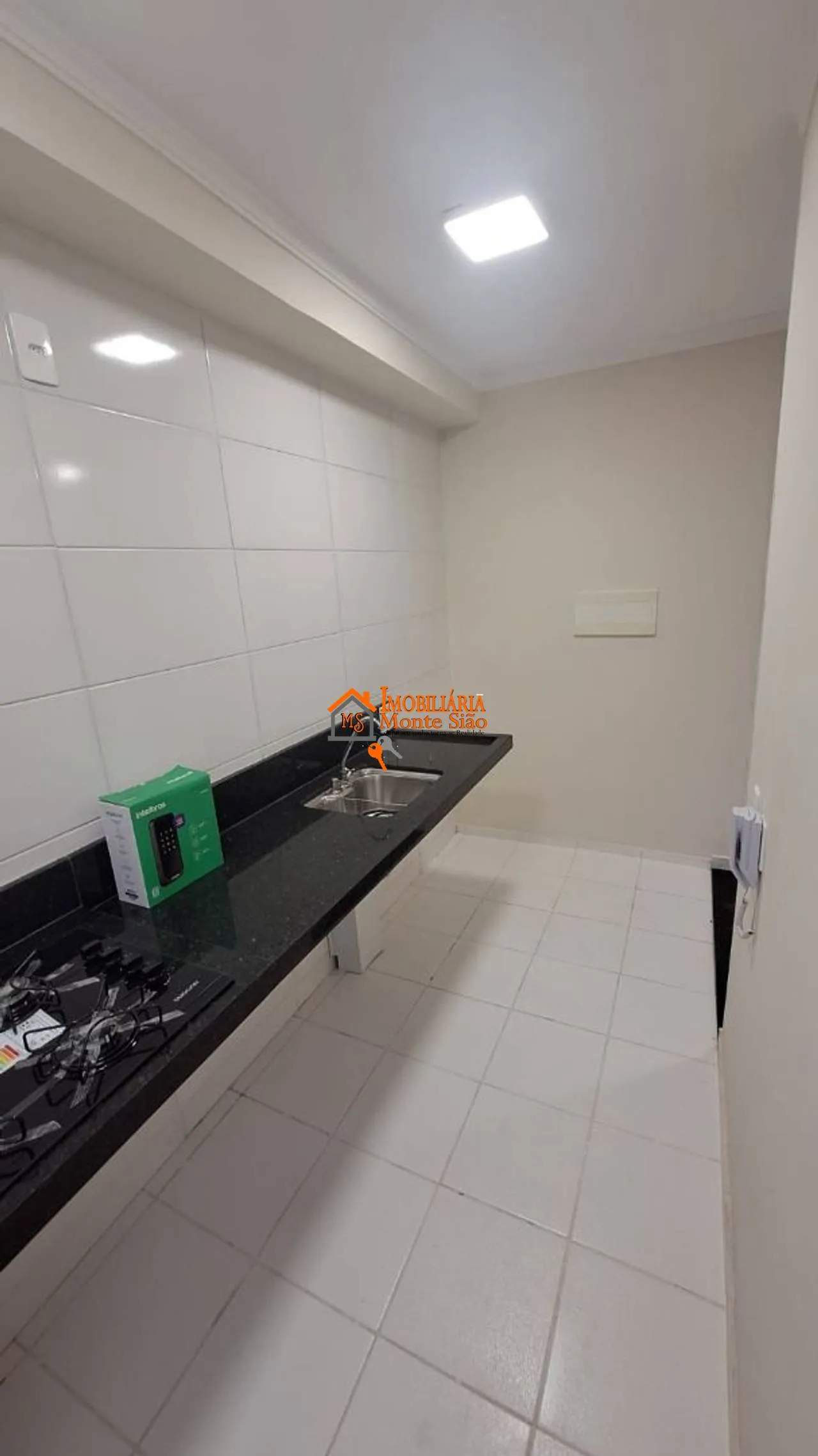 Imagem Apartamento com 2 dormitórios à venda, 42 m² por R$ 240.000,00 - Vila Nova Bonsucesso - Guarulhos/SP