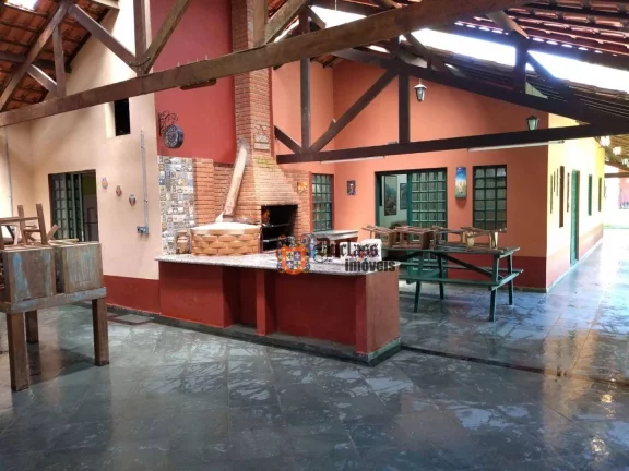 Imagem Chácara com 7 dormitórios à venda, 2400 m² por R$ 1.100.000,00 - Caioçara - Jarinu/SP