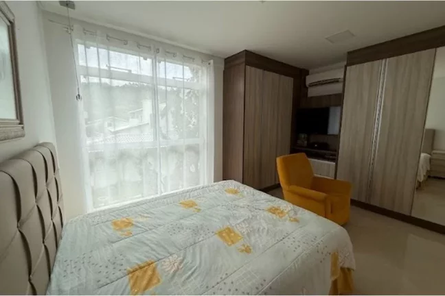 Imagem Casa para venda no bairro Ariribá em Balneário Camboriú