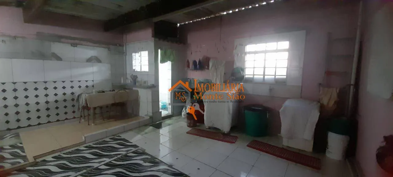 Imagem Casa com 2 dormitórios à venda, 190 m² por R$ 620.000,00 - Vila Maricy - Guarulhos/SP