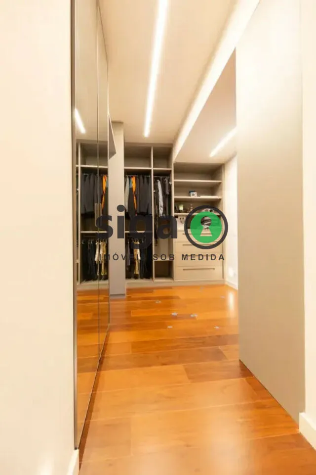 Imagem Apartamento Reformado de Alto Padrão na Melhor Rua do Itaim Bibi.