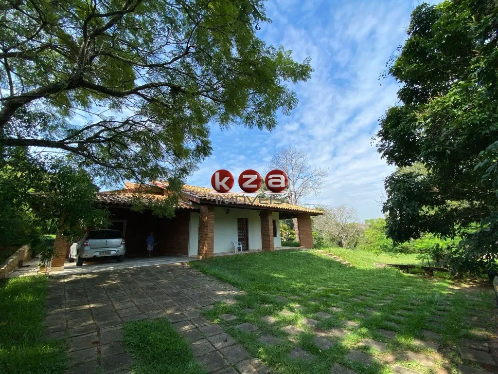 Foto do imóvel Chácara de luxo à venda em Valinhos-SP, com 4 quartos, 4 suítes e 15 vagas de garagem!