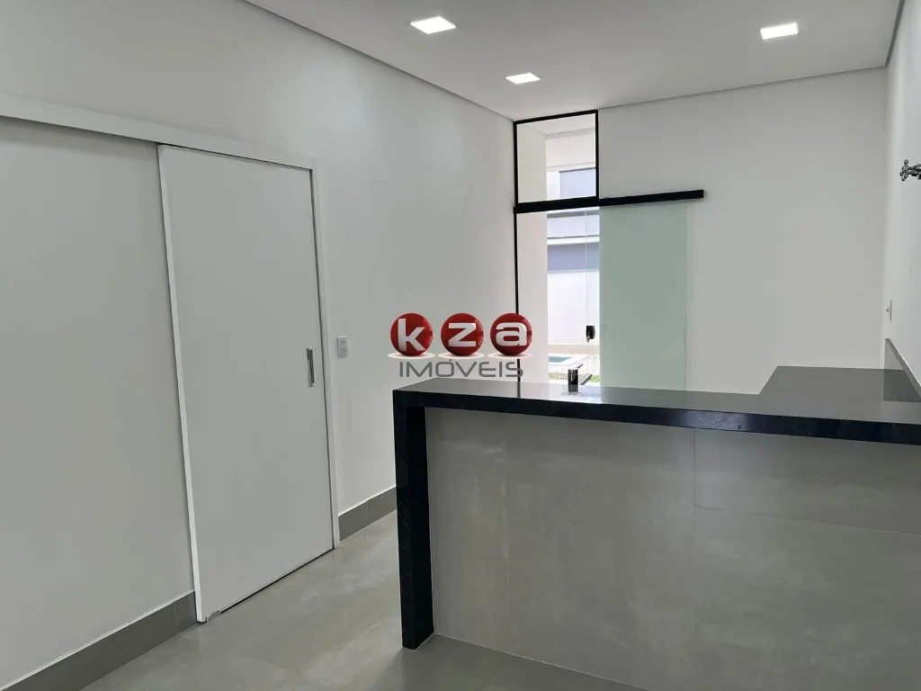Imagem Imperdível oportunidade: Casa em condomínio à venda em Sumaré-SP, Residencial Real Parque. 3 quartos, 1 suíte, 2 salas, 4 banheiros, 3 vagas de garagem. 144m².