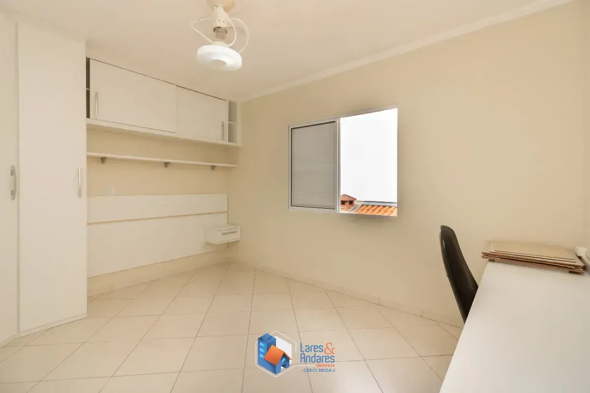 Imagem Casa para venda em Jardim Maristela com 3 quartos, sendo 1 suíte, 172m²