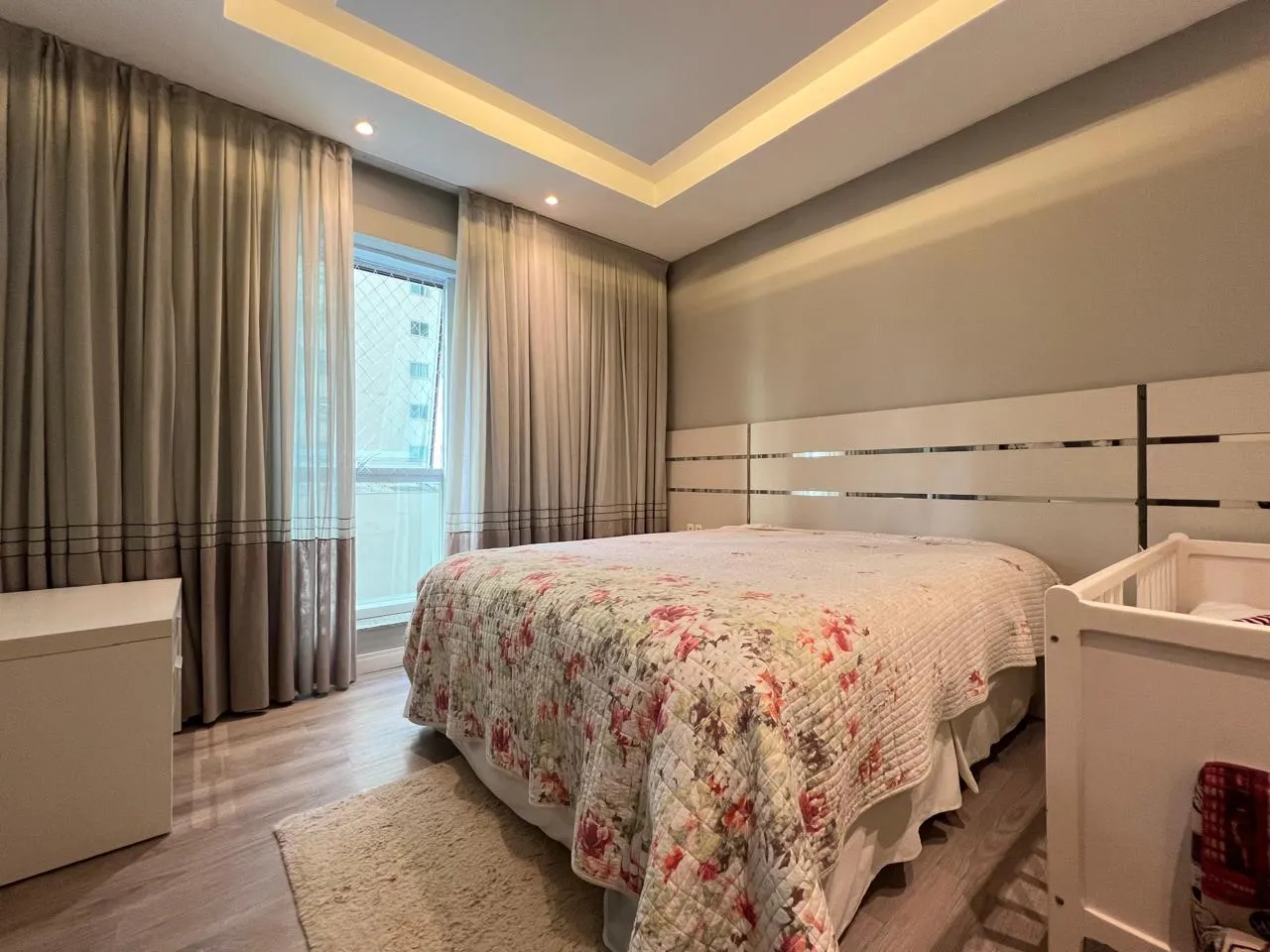 Imagem Apartamento com vista para o mar à venda com 166m2 por R$ 3.200.000,00