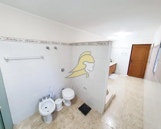 Imagem OPORTUNIDADE CITY LAPA SOBRADO ISOLADO ALTO PADRÃO 500,00 M ÁREA CONSTRUÍDA 5 DORMITÓRIOS 4 SUÍTES PISCINA 7 VAGAS RUA TRANQUILA ARBORIZADA