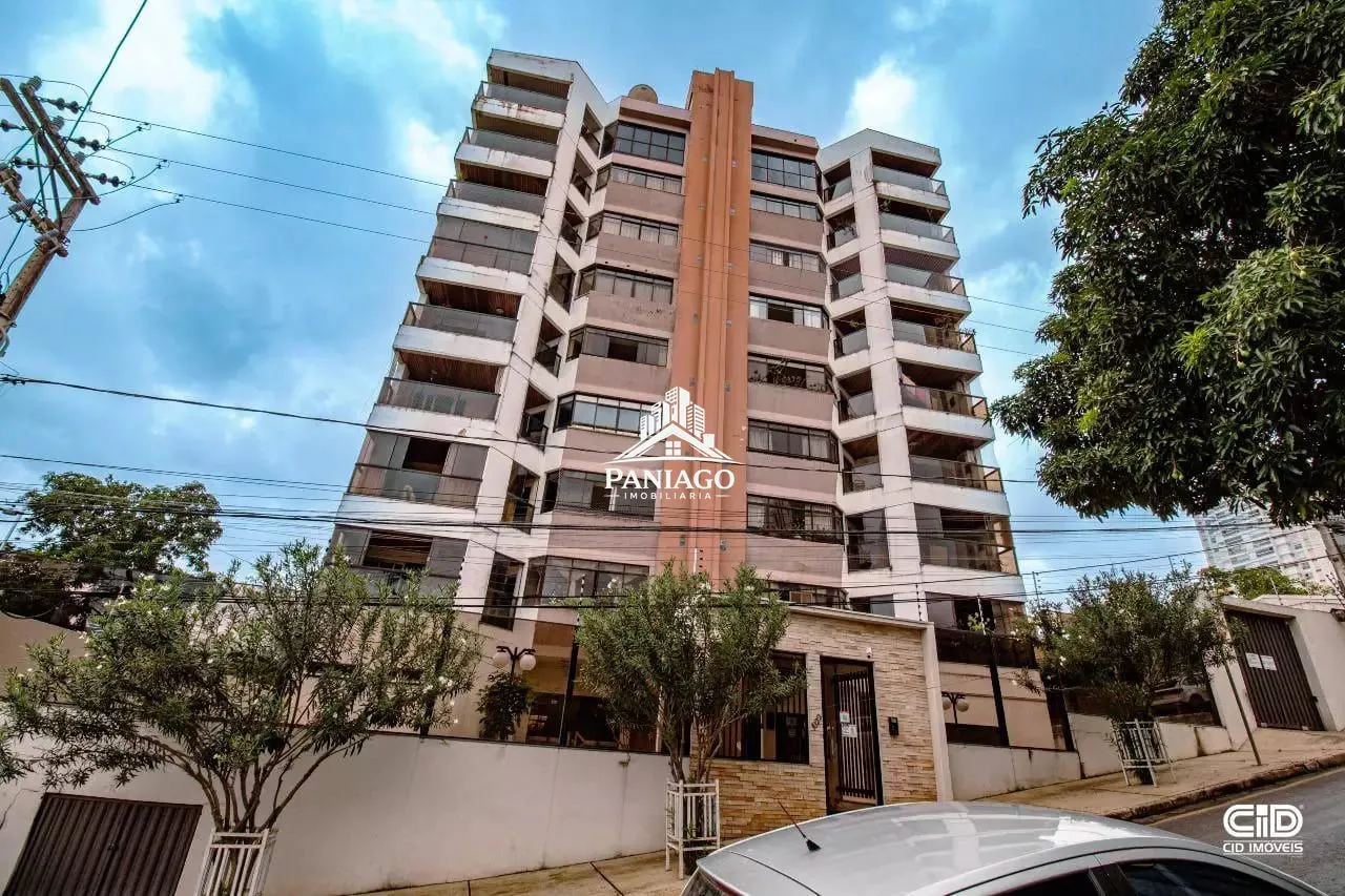 Imagem Apartamento Duplex de Alto Padrão Edifício Mãe Bonifácia
