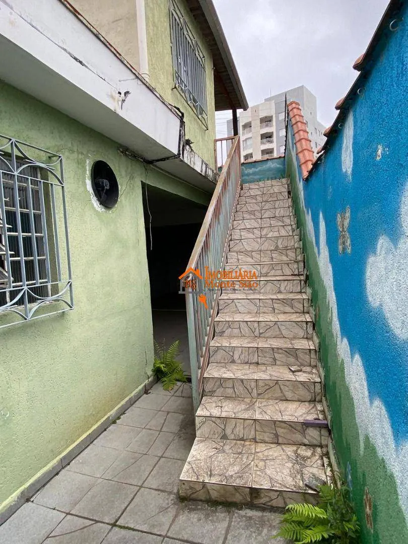 Imagem Casa térrea com 245m² de terreno, com 6 salas, oportunidade para investidor no Jardim Vila Galvão - Guarulhos/SP
