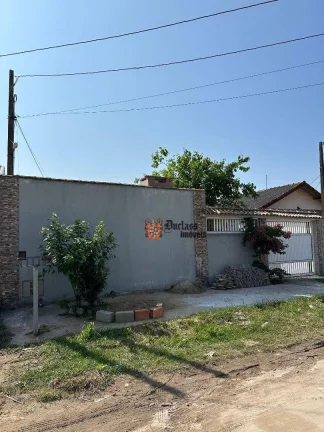 Imagem Casa com 2 dormitórios à venda, 129 m² por R$ 450.000 - Balneário São João Batista II - Peruíbe/SP