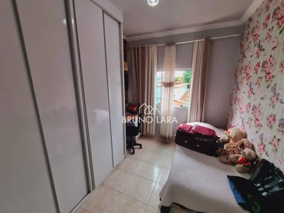 Imagem Casa á venda em Betim, bairro Vila Cristina.