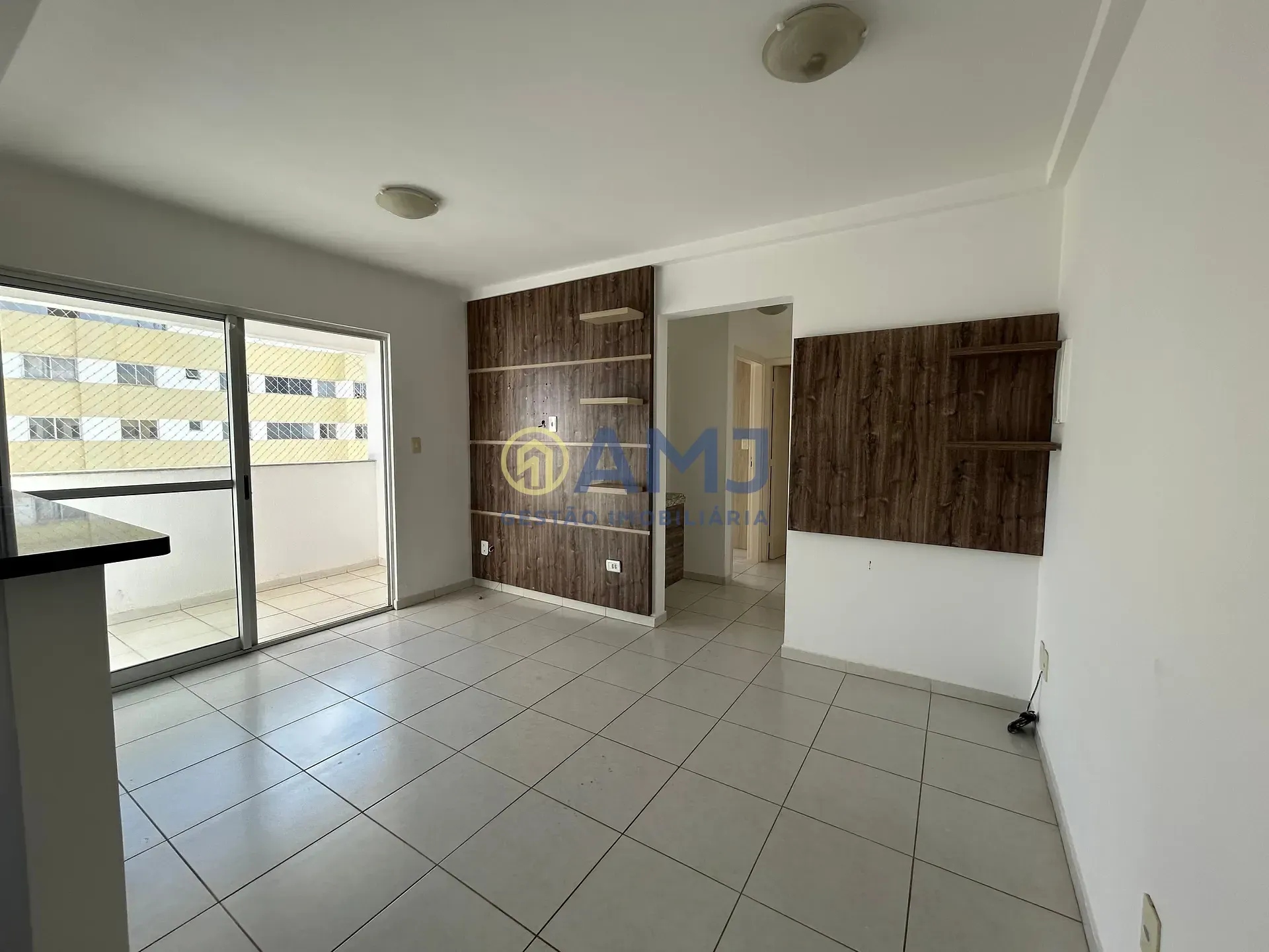 Imagem Apartamento a venda 2 quartos - Near Lourenzzo !