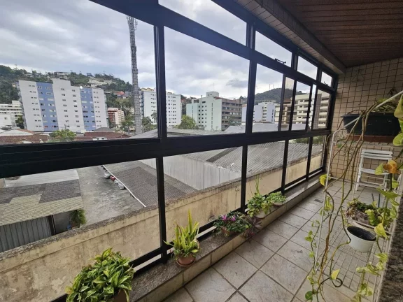 Foto do imóvel Apartamento de 3 quartos (sendo 1 suite com varanda e 1 quarto revertido) em Agriões, Teresópolis RJ
