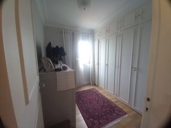 Imagem Apartamento à venda em Moema, São Paulo-SP: 2 quartos, 1 suíte, 3 banheiros, 2 vagas, 75m² de área!