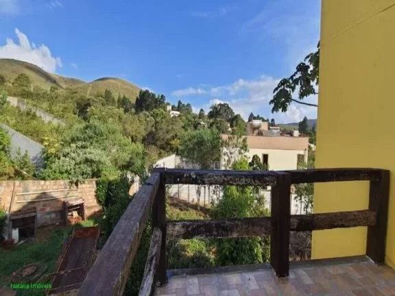 Imagem Linda casa, construção ecológica, com aquecimento solar.
Construção com menos de 10 anos.
área...