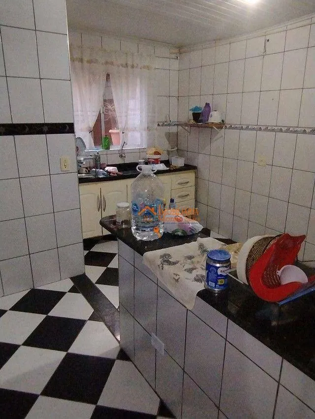 Imagem Sobrado com 4 dormitórios à venda, 160 m² por R$ 450.000,00 - Gopoúva - Guarulhos/SP