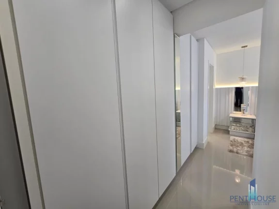 Imagem Apartamento Zona Central para Venda em Balneário Camboriú, CENTRO, 3 dormitórios, 1 suíte, 3 banheiros, 2 vagas