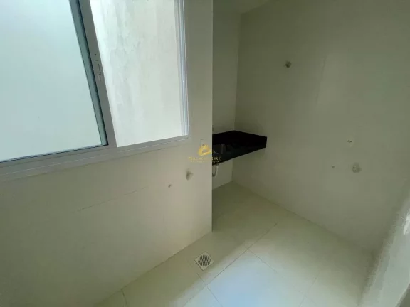 Imagem Viva com sofisticação, conforto e vista para o mar no coração de Guarapari, a poucos passos das ...