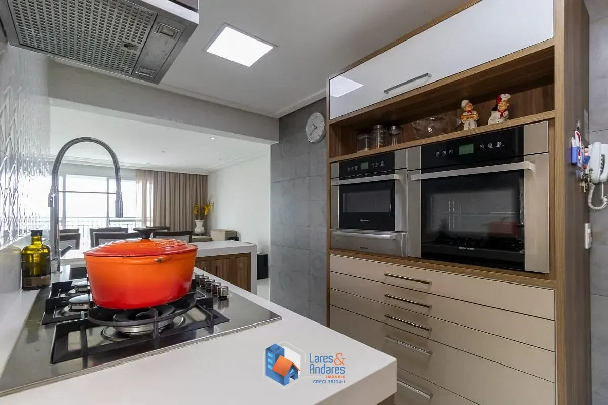 Imagem Apartamento para venda em Jardim Aeroporto com 3 quartos, sendo 3 suítes, 109m²